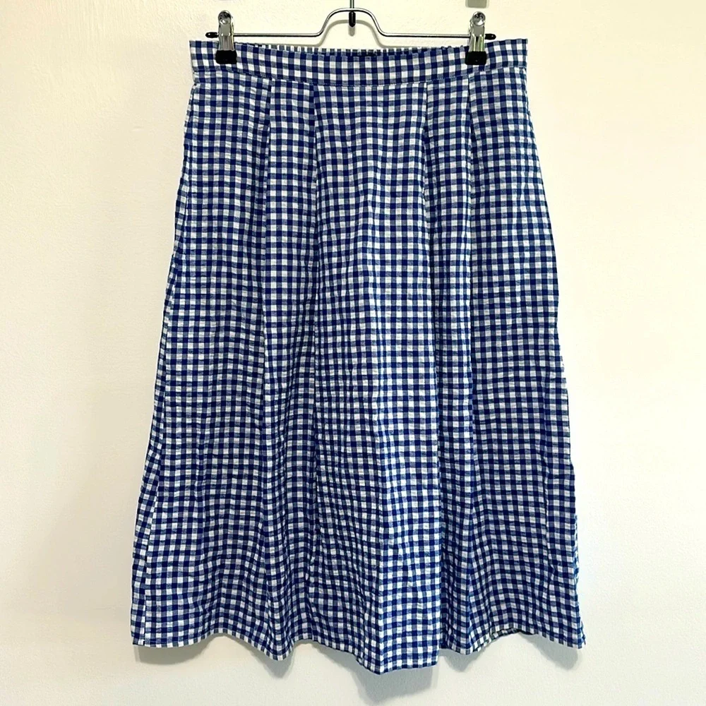 Banana Republic Blue and white plaid skirt​​